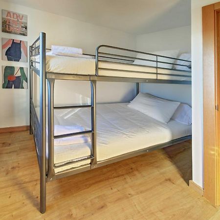 Apartament Pau Casals, 2 Min Walk From The Sea & Sea View Lloret de Mar Buitenkant foto